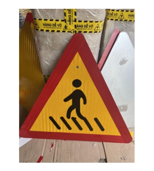 Biển Cảnh Báo Người Đi Bộ