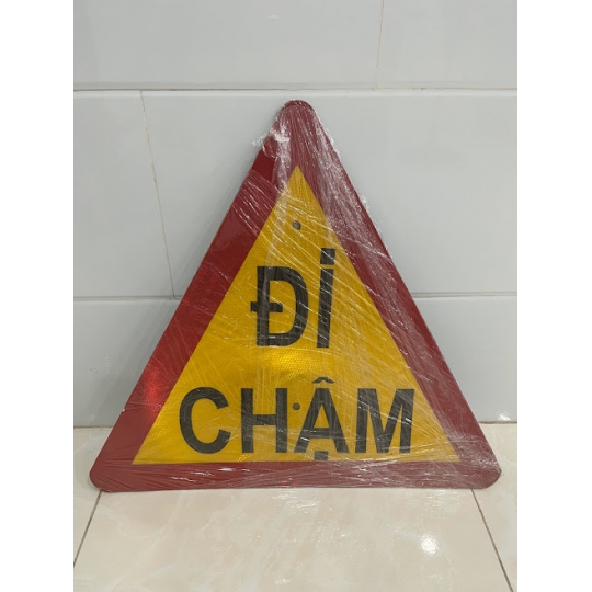 BIỂN BÁO ĐI CHẬM 70CM